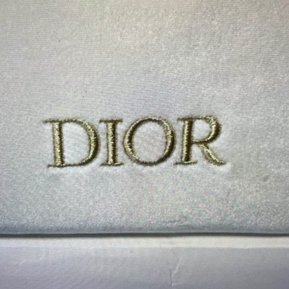 Christian Dior Ivory Velour Cosmetic Pouch with Miss Dior Shower Milk - Picture 13 of 13